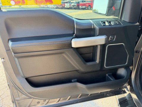 Pre-Owned Magnetic 2019 Ford F-150 Lariat 4WD - photo 12 - Stock #X2583