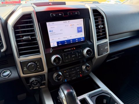 Pre-Owned Magnetic 2019 Ford F-150 Lariat 4WD - photo 25 - Stock #X2583
