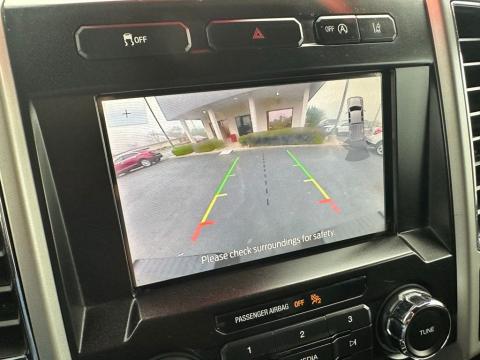 Pre-Owned Black 2020 Ford F-150 Lariat 4WD - photo 28 - Stock #X2442