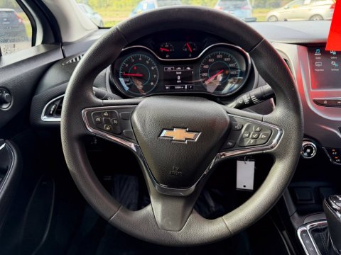Pre-Owned Kinetic Blue Metallic 2018 Chevrolet Cruze LT FWD - photo 19 - Stock #X2607