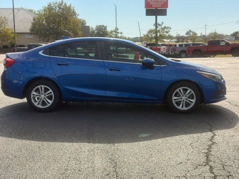 Pre-Owned Kinetic Blue Metallic 2018 Chevrolet Cruze LT FWD - photo 4 - Stock #X2607