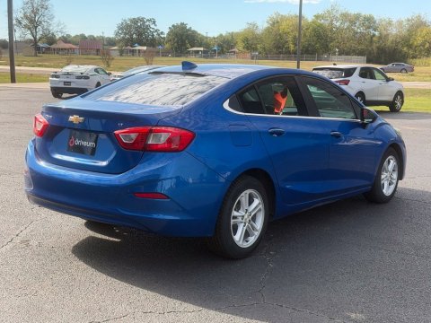 Pre-Owned Kinetic Blue Metallic 2018 Chevrolet Cruze LT FWD - photo 6 - Stock #X2607