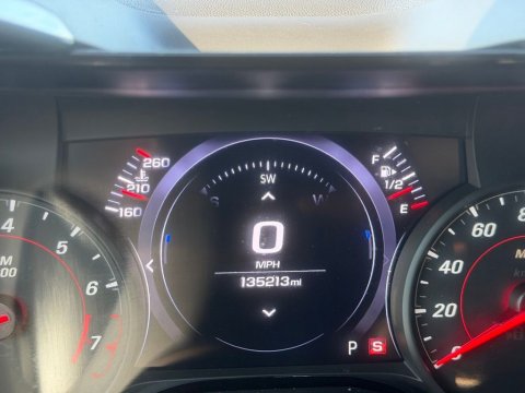 Pre-Owned Summit White 2019 Chevrolet Camaro SS RWD - photo 20 - Stock #X2528