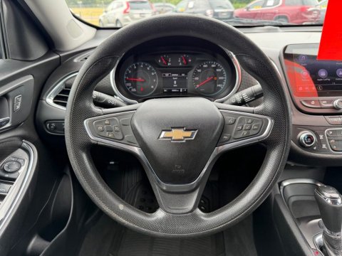 Pre-Owned Mosaic Black Metallic 2020 Chevrolet Malibu LT FWD - photo 16 - Stock #X2554