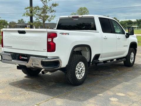 Pre-Owned Summit White 2020 Chevrolet Silverado 2500HD LT 4WD - photo 7 - Stock #X2462
