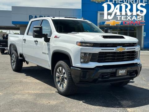 Summit White 2026 Chevrolet Silverado 2500HD Custom 4WD for sale in Paris, TX - Stock #260811