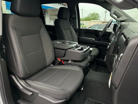 New Sterling Gray Metallic 2026 Chevrolet Silverado 2500HD Custom 4WD - photo 17 - Stock #260823