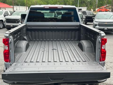 New Sterling Gray Metallic 2026 Chevrolet Silverado 2500HD Custom 4WD - photo 6 - Stock #260823