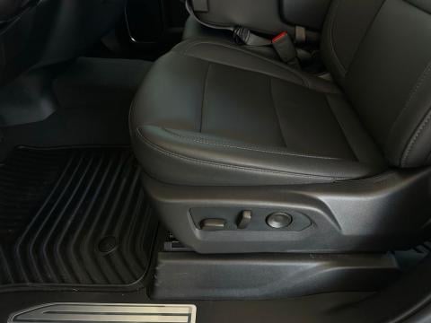 New Cypress Gray 2026 Chevrolet Silverado 2500HD LT 4WD - photo 11 - Stock #260836