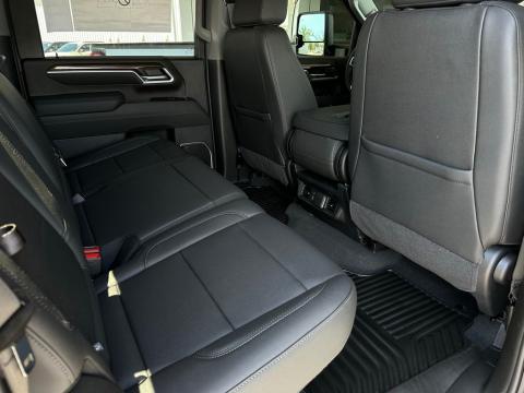 New Cypress Gray 2026 Chevrolet Silverado 2500HD LT 4WD - photo 17 - Stock #260836