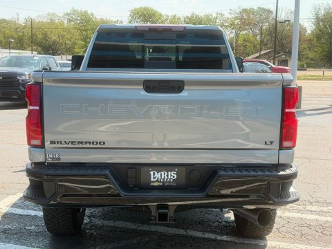 New Sterling Gray Metallic 2026 Chevrolet Silverado 2500HD LT 4WD - photo 19 - Stock #261287
