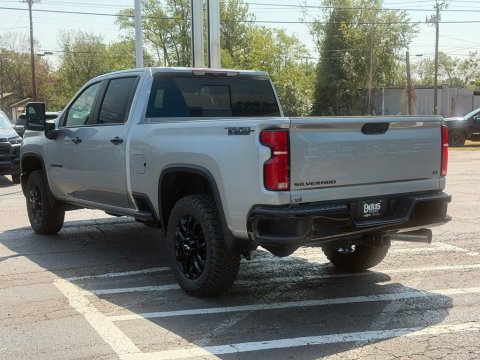 New Sterling Gray Metallic 2026 Chevrolet Silverado 2500HD LT 4WD - photo 22 - Stock #261287