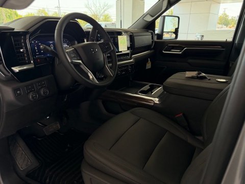 New Sterling Gray Metallic 2026 Chevrolet Silverado 2500HD LT 4WD - photo 23 - Stock #261287