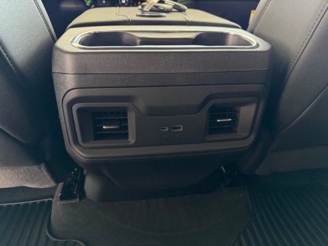 New Sterling Gray Metallic 2026 Chevrolet Silverado 2500HD LT 4WD - photo 35 - Stock #261287