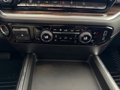 New Sterling Gray Metallic 2026 Chevrolet Silverado 2500HD LT 4WD - photo 38 - Stock #261287