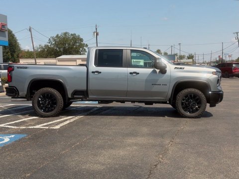 New Sterling Gray Metallic 2026 Chevrolet Silverado 2500HD LT 4WD - photo 19 - Stock #261287