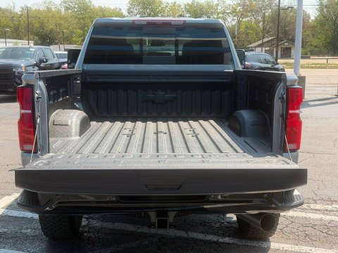 New Sterling Gray Metallic 2026 Chevrolet Silverado 2500HD LT 4WD - photo 21 - Stock #261287