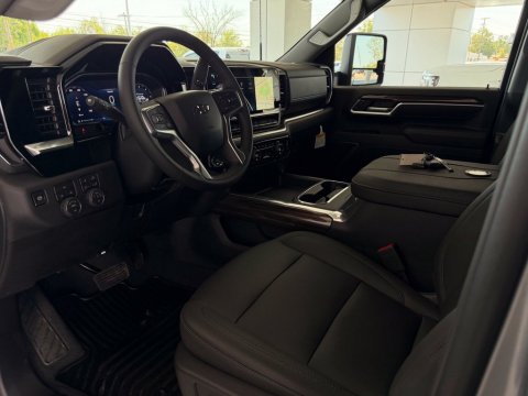 New Sterling Gray Metallic 2026 Chevrolet Silverado 2500HD LT 4WD - photo 24 - Stock #261287