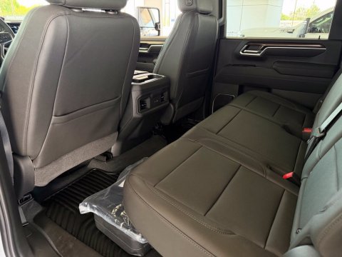 New Sterling Gray Metallic 2026 Chevrolet Silverado 2500HD LT 4WD - photo 29 - Stock #261287