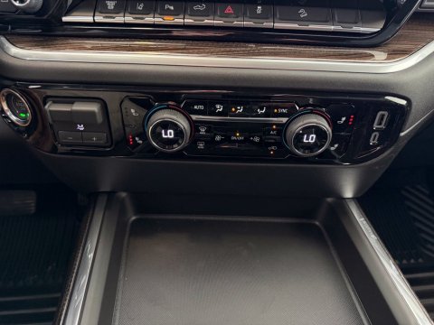 New Sterling Gray Metallic 2026 Chevrolet Silverado 2500HD LT 4WD - photo 39 - Stock #261287