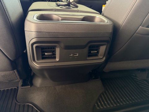 New Sterling Gray Metallic 2026 Chevrolet Silverado 2500HD LT 4WD - photo 22 - Stock #261445