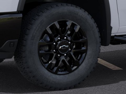 New Summit White 2026 Chevrolet Silverado 2500HD LT 4WD - photo 10 - Stock #261448