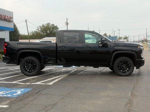 New Black 2026 Chevrolet Silverado 2500HD LT 4WD - photo 4 - Stock #261294