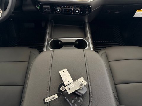 New Lakeshore Blue Metallic 2026 Chevrolet Silverado 2500HD LT 4WD - photo 20 - Stock #261291