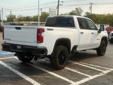 New Summit White 2026 Chevrolet Silverado 2500HD LT 4WD - photo 7 - Stock #261286