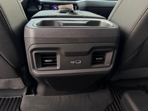 New Cypress Gray 2026 Chevrolet Silverado 2500HD LT 4WD - photo 21 - Stock #261285