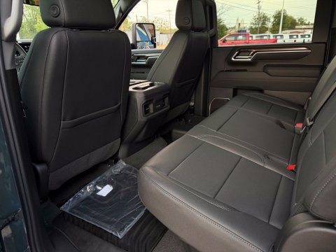 New Cypress Gray 2026 Chevrolet Silverado 2500HD LT 4WD - photo 15 - Stock #261285