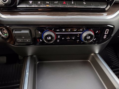 New Cypress Gray 2026 Chevrolet Silverado 2500HD LT 4WD - photo 25 - Stock #261285