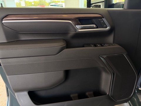 New Cypress Gray 2026 Chevrolet Silverado 2500HD LT 4WD - photo 10 - Stock #261283