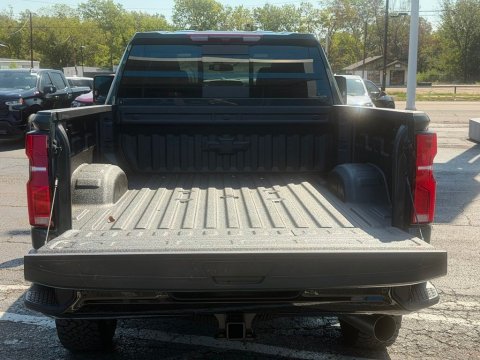 New Cypress Gray 2026 Chevrolet Silverado 2500HD LT 4WD - photo 6 - Stock #261283