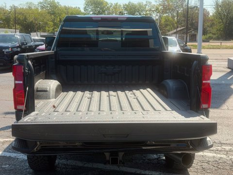 New Cypress Gray 2026 Chevrolet Silverado 2500HD LT 4WD - photo 7 - Stock #261283