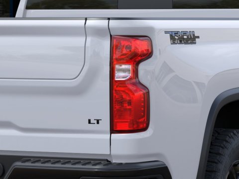 New Summit White 2026 Chevrolet Silverado 2500HD LT 4WD - photo 12 - Stock #261454
