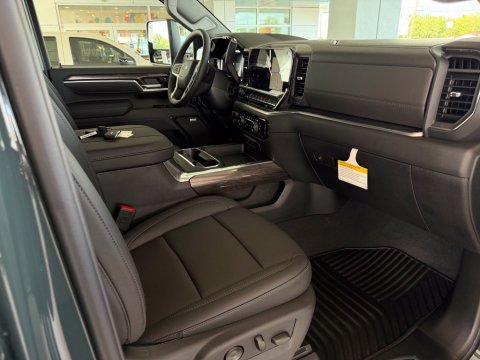 New Cypress Gray 2026 Chevrolet Silverado 2500HD LTZ 4WD - photo 16 - Stock #261303