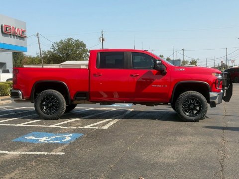 Pre-Owned Red Hot 2022 Chevrolet Silverado 2500HD LT 4WD - photo 4 - Stock #A1092