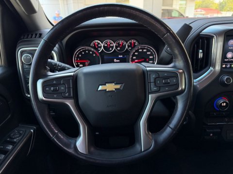 Pre-Owned Red Hot 2022 Chevrolet Silverado 2500HD LT 4WD - photo 21 - Stock #A1092