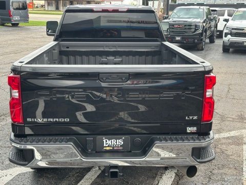 Pre-Owned Mosaic Black Metallic 2022 Chevrolet Silverado 2500HD LTZ 4WD - photo 6 - Stock #260956A