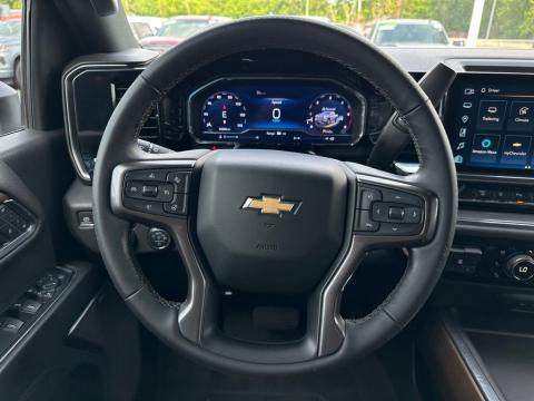 Pre-Owned Iridescent Pearl Tricoat 2024 Chevrolet Silverado 2500HD High Country 4WD - photo 19 - Stock #260992A