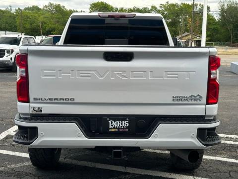Certified Pre-Owned Iridescent Pearl Tricoat 2024 Chevrolet Silverado 2500HD High Country 4WD - photo 5 - Stock #260992A