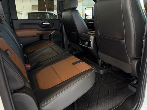 Pre-Owned Summit White 2022 Chevrolet Silverado 2500HD High Country 4WD - photo 18 - Stock #261288A