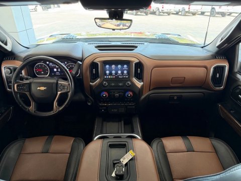 Pre-Owned Summit White 2022 Chevrolet Silverado 2500HD High Country 4WD - photo 20 - Stock #261288A