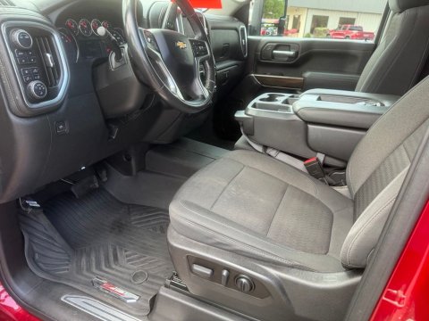 Pre-Owned Cherry Red Tintcoat 2022 Chevrolet Silverado 3500HD LT 4WD - photo 11 - Stock #X2521