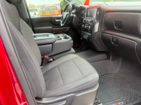 Pre-Owned Cherry Red Tintcoat 2022 Chevrolet Silverado 3500HD LT 4WD - photo 17 - Stock #X2521
