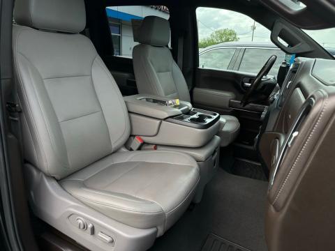 Pre-Owned Mosaic Black Metallic 2022 Chevrolet Silverado 3500HD LTZ 4WD - photo 17 - Stock #A1068