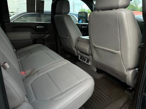 Pre-Owned Mosaic Black Metallic 2022 Chevrolet Silverado 3500HD LTZ 4WD - photo 18 - Stock #A1068