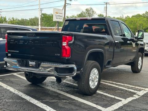Pre-Owned Mosaic Black Metallic 2022 Chevrolet Silverado 3500HD LTZ 4WD - photo 7 - Stock #A1068