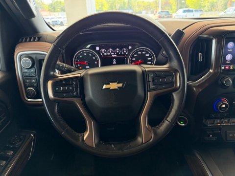 Pre-Owned Iridescent Pearl Tricoat 2020 Chevrolet Silverado 3500HD High Country 4WD - photo 19 - Stock #261062B